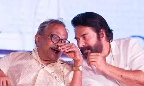 എന്റെ എല്ലാ പുരസ്‌കാരങ്ങളും എം.ടി.യുടെ കാല്‍ച്ചുവട്ടില്‍ ഗുരുദക്ഷിണയായി സമര്‍പ്പിക്കുന്നു -മമ്മൂട്ടി