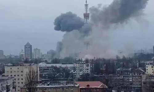 കിയവിനെ വിടാതെ റഷ്യ; വീണ്ടും കനത്ത ബോംബുവർഷം