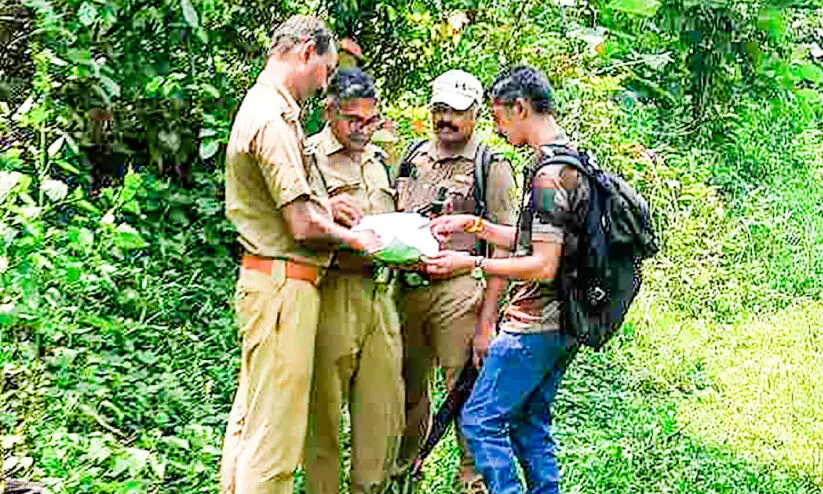 റാന്നി- കോന്നി വനം ഡിവിഷനുകളിൽ കാട്ടാനകളുടെ തലയെണ്ണൽ ഇന്ന് തീരും റാന്നി- കോന്നി വനം ഡിവിഷനുകളിൽ കാട്ടാനകളുടെ തലയെണ്ണൽ ഇന്ന് തീരും