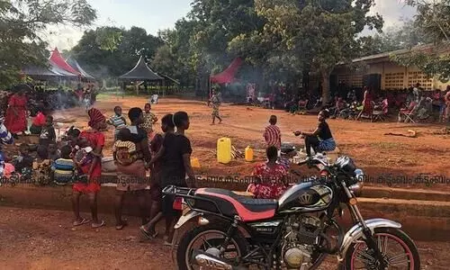 ‘വ്യക്തി ശുചിത്വത്തിൽ കേമൻ ആണെങ്കിലും പൊതുശുചിത്വത്തിൽ മലയാളികൾ എത്രയോ മുന്നോട്ടുപോകാൻ ഉണ്ട് എന്ന് പഠിപ്പിക്കുന്ന ഘാനയിലെ തെരുവുകൾ’