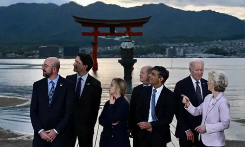 G7 leaders meet