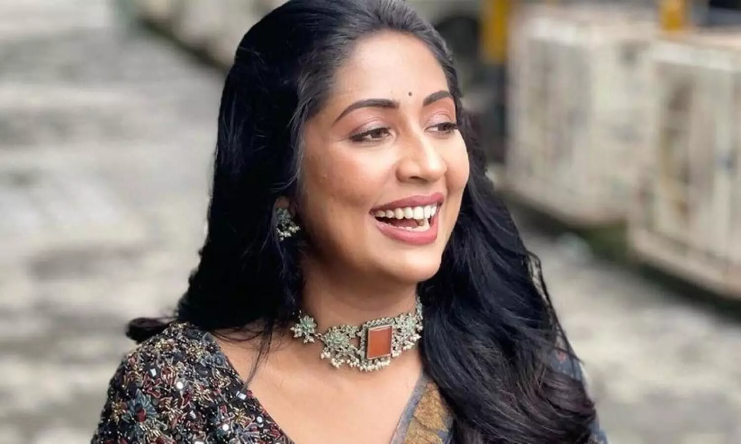 Navya Nairs Funny Reply About organs cleaning troll