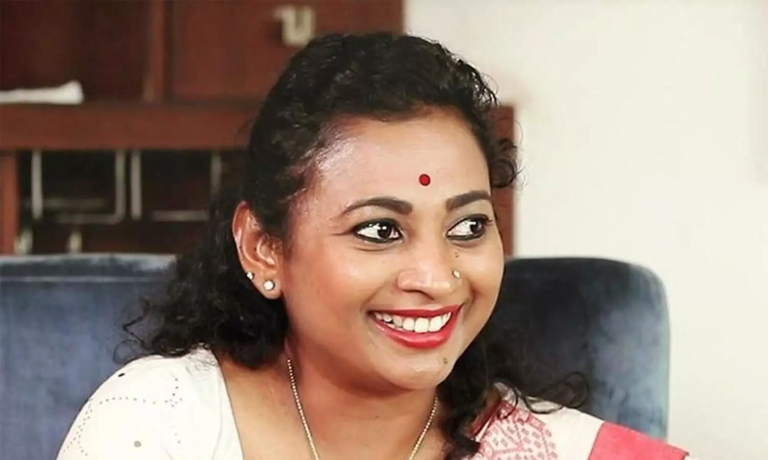 Nayana Jhawar mla replies to bjp and sanghparivar