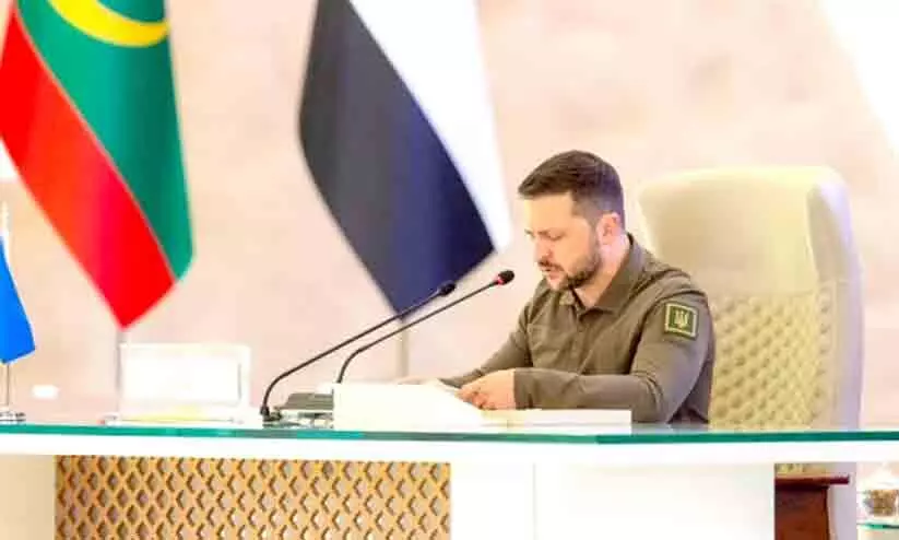 യുക്രെയ്ന് പിന്തുണ തേടി സെലൻസ്കി അറബ് ഉച്ചകോടിയിൽ യുക്രെയ്ന് പിന്തുണ തേടി സെലൻസ്കി അറബ് ഉച്ചകോടിയിൽ