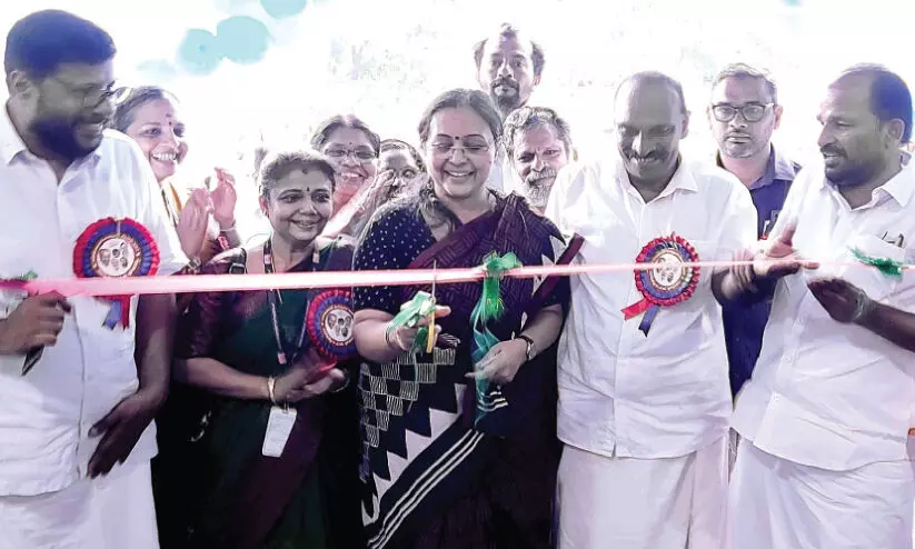 veena george veena george