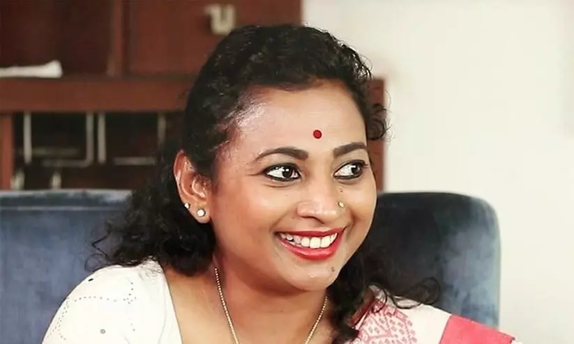 Nayana Jhawar mla replies to bjp and sanghparivar