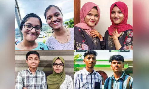 ഫു​ൾ എ ​പ്ല​സ്; താ​ഴേ​ക്കോ​ടി​ന്റെ താ​ര​ങ്ങ​ളാ​യി നാ​ല് ഇ​ര​ട്ട​ക​ൾ