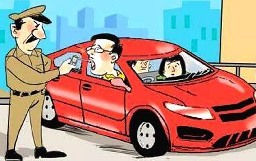 മണ്ണാര്ക്കാട് നഗരത്തിൽ വാഹന പരിശോധന കർശനമാക്കി; മൂന്ന് വാഹനങ്ങള് കസ്റ്റഡിയിൽ മണ്ണാര്ക്കാട് നഗരത്തിൽ വാഹന പരിശോധന കർശനമാക്കി; മൂന്ന് വാഹനങ്ങള് കസ്റ്റഡിയിൽ