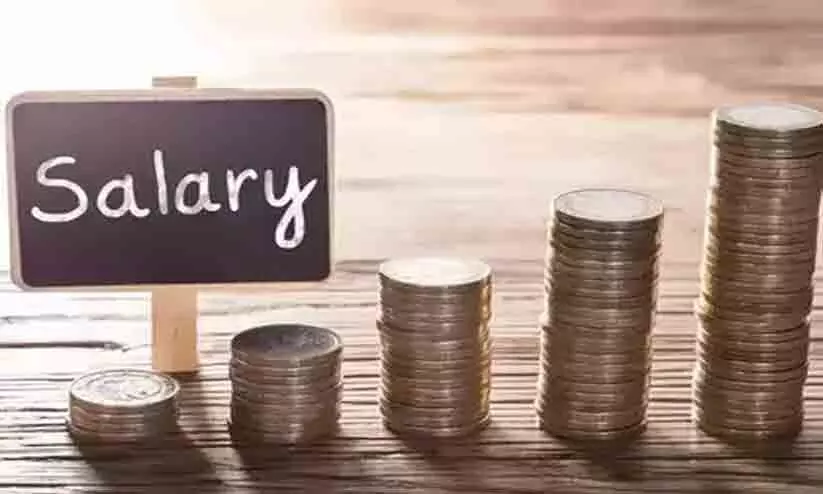 ഏപ്രിലിലെ ശമ്പളം ലഭിച്ചില്ല മെഡിക്കൽ കോളജിലെ താൽകാലിക ജീവനക്കാർ പ്രതിസന്ധിയിൽ