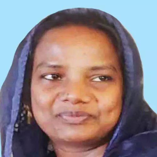 മു​നീ​റ