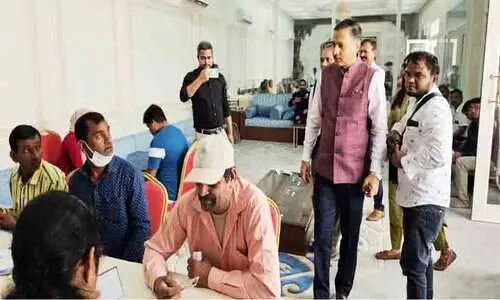 ഇ​ന്ത്യ​ൻ എം​ബ​സി കോ​ൺ​സു​ല​ർ ക്യാ​മ്പ് നി​ര​വ​ധി പേ​ർ ഉ​പ​യോ​ഗ​പ്പെ​ടു​ത്തി