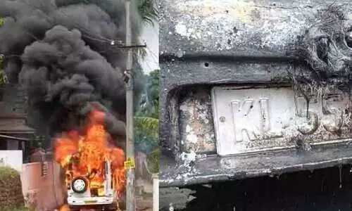 Traveler caught fire during Thrissur wedding run