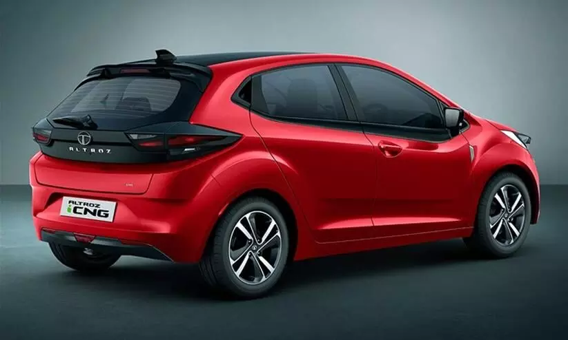 Tata Altroz CNG launched at Rs 7.55 lakh: Gets sunroof and dual-cylinder technology Tata Altroz CNG launched at Rs 7.55 lakh: Gets sunroof and dual-cylinder technology
