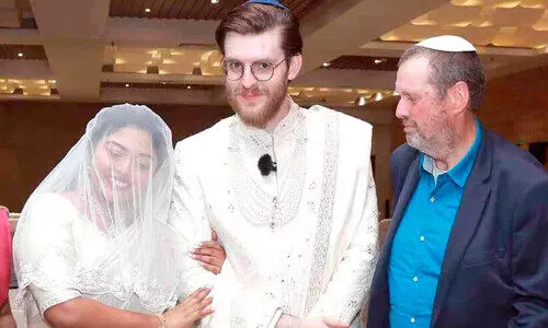 15 വർഷത്തിനുശേഷം കേരളത്തിൽ വീണ്ടും ഒരു ജൂത കല്യാണം 15 വർഷത്തിനുശേഷം കേരളത്തിൽ വീണ്ടും ഒരു ജൂത കല്യാണം