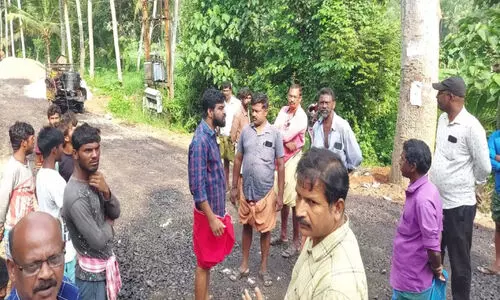 ആട്ടറമൂല - മുക്കോല റോഡ്​ നിർമാണം നാട്ടുകാർ തടഞ്ഞു