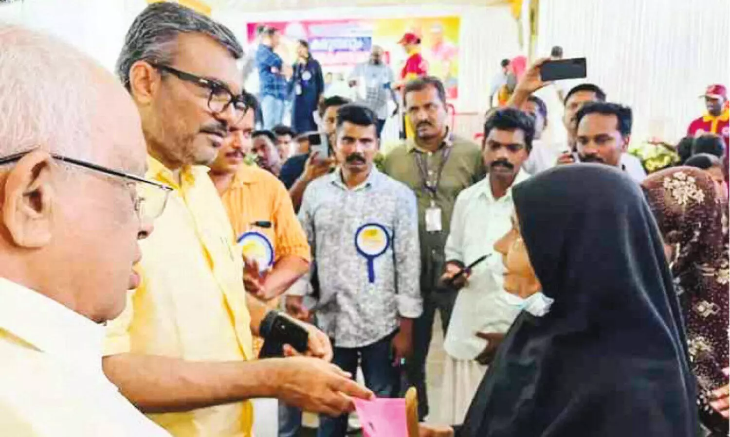 ഒറ്റപ്പാലം താലൂക്ക് അദാലത്ത്: 522 പരാതികൾ തീർപ്പാക്കി