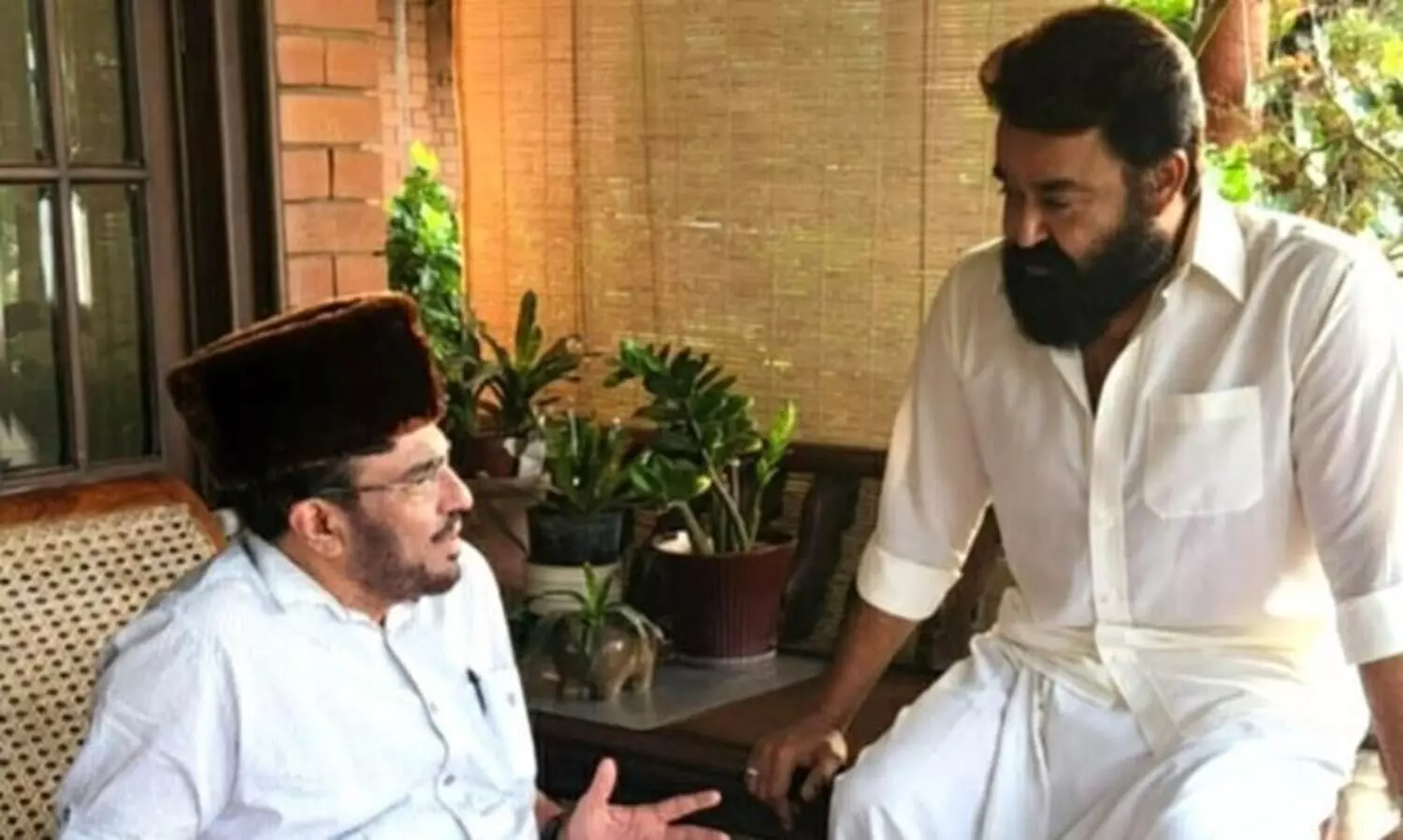 Dr. M.P Abdussamad Samadani pens About mohanlal Birthday Wish