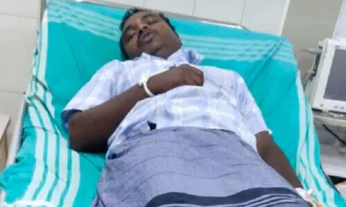 മിന്നലിൽ യുവാവിന് പരിക്ക്; വീട് ഭാഗികമായി തകർന്നു മിന്നലിൽ യുവാവിന് പരിക്ക്; വീട് ഭാഗികമായി തകർന്നു