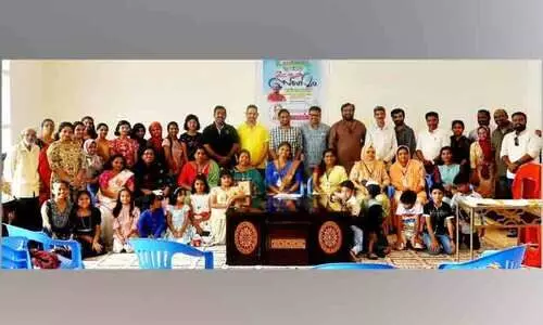 മ​ല​യാ​ള സം​ഗ​മ​വും ക​വി​താ​ഞ്ജ​ലി​യും