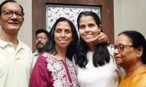 Ishitha kishore with family