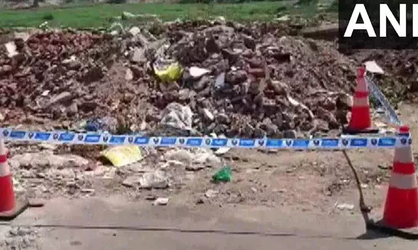 സ്ത്രീയെ കുത്തിക്കൊലപ്പെടുത്തിയശേഷം തലയറുത്തുമാറ്റി മാലിന്യ കൂമ്പാരത്തിൽ ഉപേക്ഷിച്ചു; മൃതദേഹം കഷണങ്ങളാക്കി ഫ്രിഡ്ജിലും പെട്ടിയിലും; യുവാവ് അറസ്റ്റിൽ