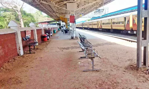 vadakara station