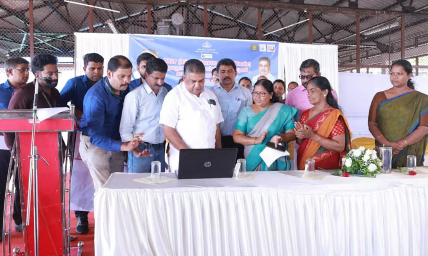 മത്സ്യത്തൊഴിലാളി ക്ഷേമം: വിവിധ പദ്ധതികളുടെ ഉദ്ഘാടനം സജി ചെറിയാൻ നിർവഹിച്ചു