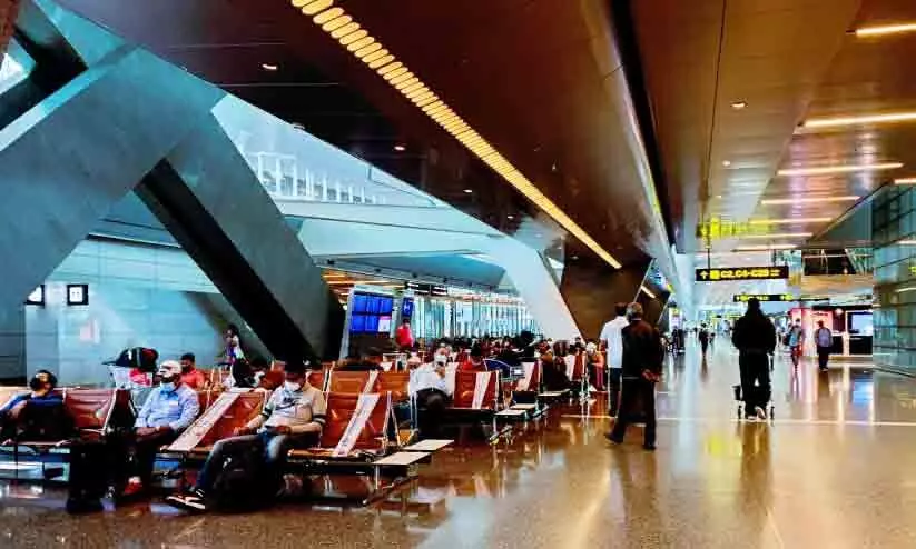 യാത്രക്കാർ ഇതിലേ... ഏപ്രിൽ മാസത്തിലും ദോഹയിലേക്കുള്ള വിമാനയാത്രക്കാരുടെ എണ്ണം ഉയർന്നു യാത്രക്കാർ ഇതിലേ... ഏപ്രിൽ മാസത്തിലും ദോഹയിലേക്കുള്ള വിമാനയാത്രക്കാരുടെ എണ്ണം ഉയർന്നു