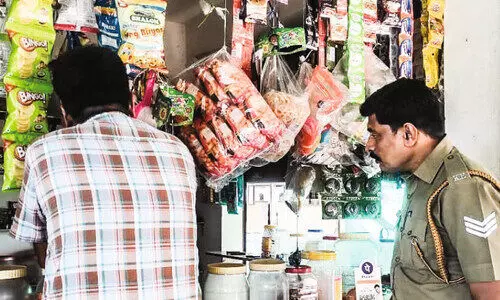 ലഹരി മുക്ത വിദ്യാലയം: പാലക്കാട് ജില്ലയിൽ പരിശോധനയും നിരീക്ഷണവും തുടങ്ങി