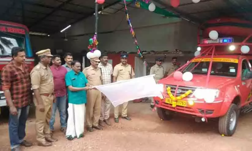 Scuba van reaches Kunnathur fire station