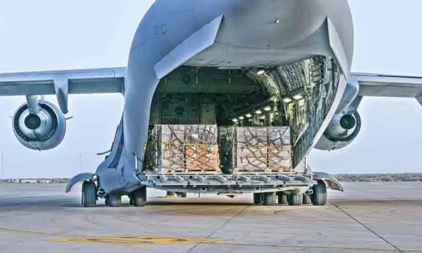 സു​ഡാ​ന്​ കൂ​ടു​ത​ൽ സ​ഹാ​യം എ​ത്തി​​ച്ച്​ യു.​എ.​ഇ