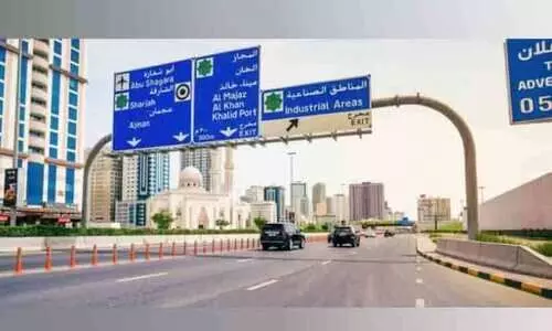 ദുബൈ-ഷാർജ ഗതാഗതം എളുപ്പമാക്കാൻ പുതിയ വരി ദുബൈ-ഷാർജ ഗതാഗതം എളുപ്പമാക്കാൻ പുതിയ വരി