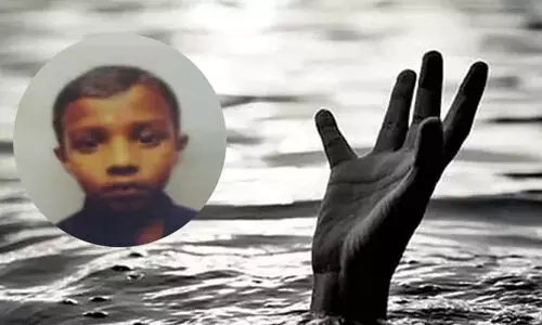 A 14 year-old drowned while taking a bath in a temple pond