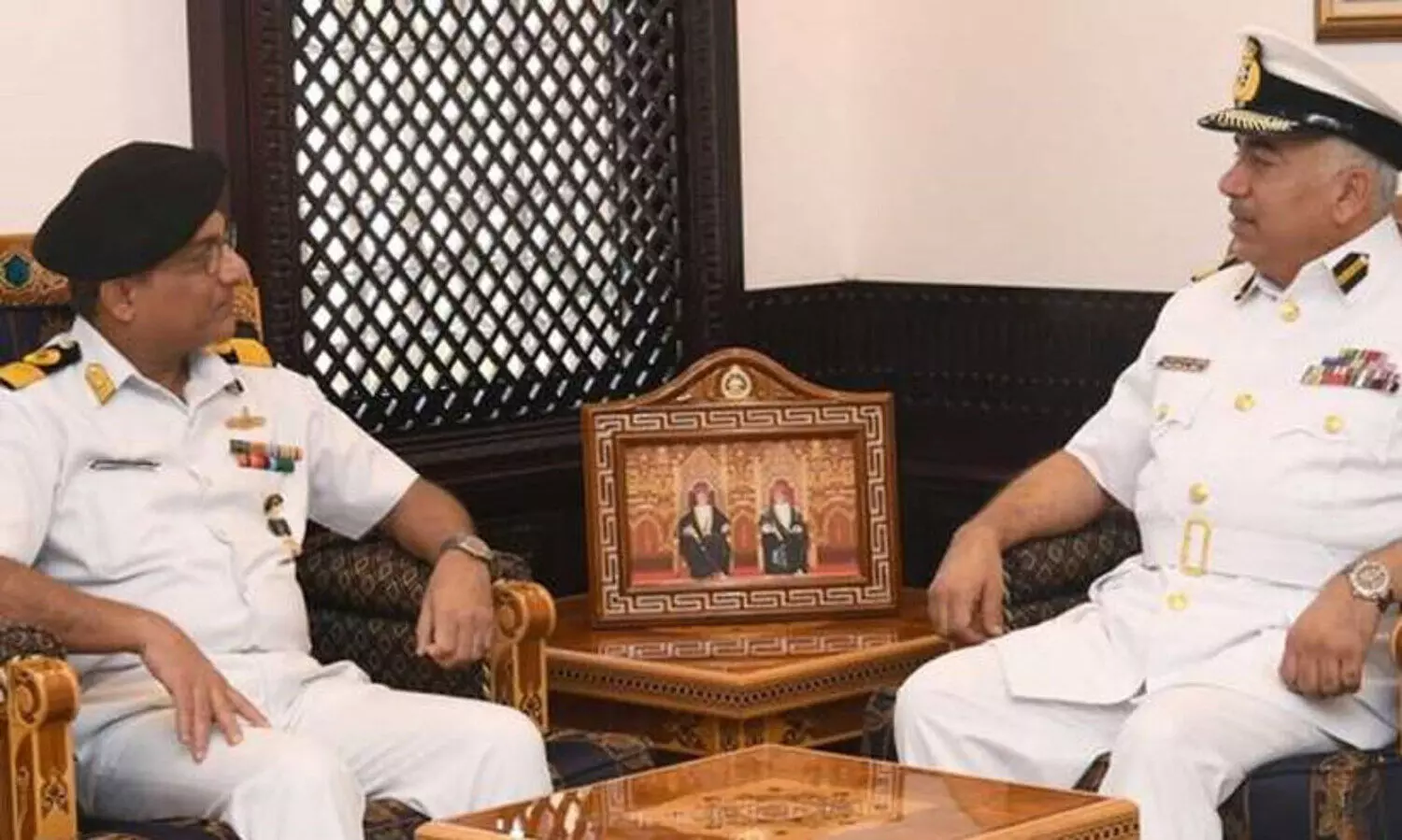 ഇ​ന്ത്യ​ൻ സൈ​നി​ക പ്ര​തി​നി​ധി​സം​ഘം ഒ​മാ​നി​ൽ