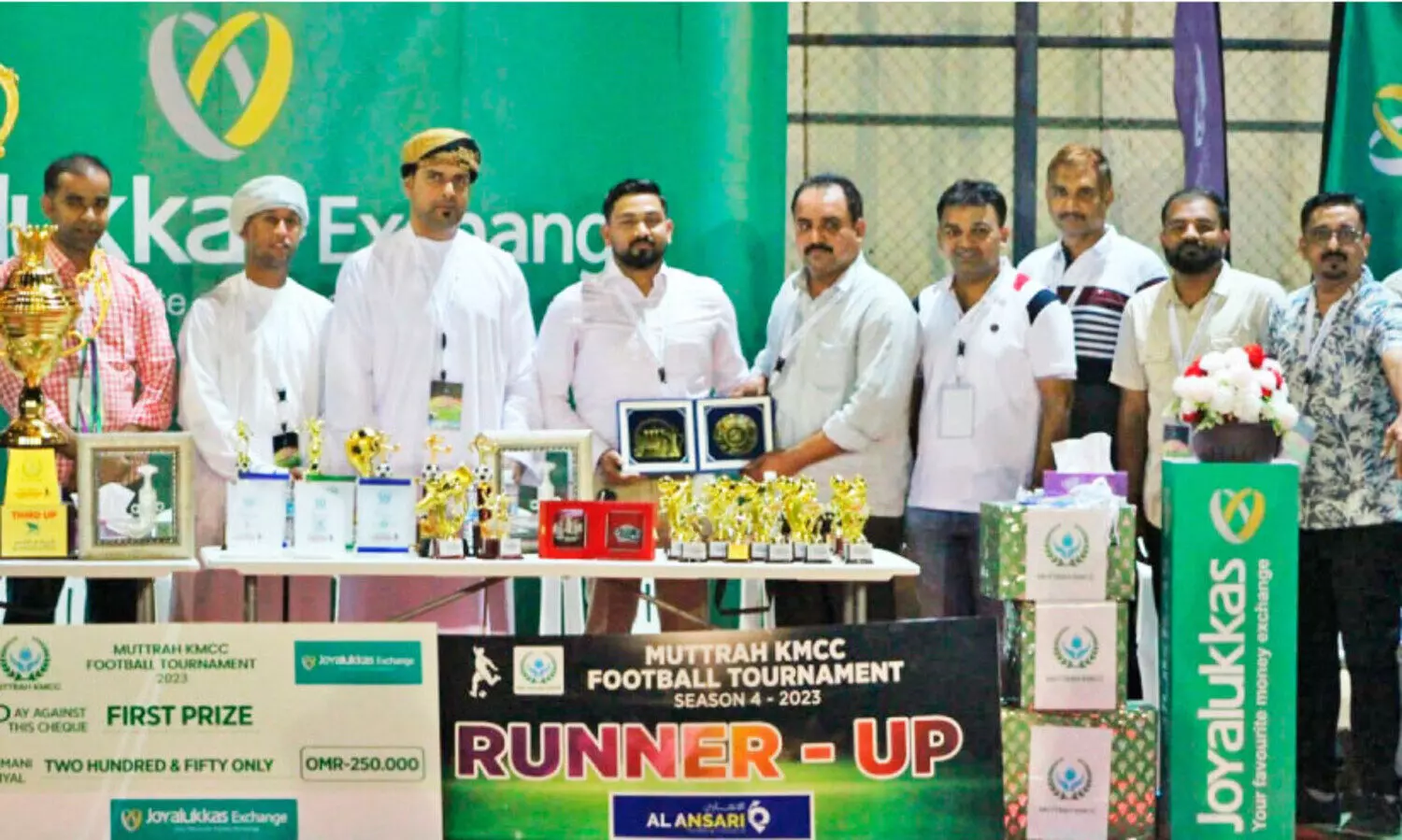 മ​ത്ര കെ.​എം.​സി.​സി ഫു​ട്ബാ​ൾ ടൂ​ര്‍ണ​മെ​ന്‍റ്​: ബ​റ​ക ബ്ര​ദേ​ഴ്സ് എ​ഫ്‌.​സി ജേ​താ​ക്ക​ൾ