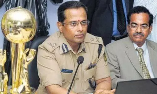 ബി. ​ദ​യാ​ന​ന്ദ ബം​ഗ​ളൂ​രു സി​റ്റി പൊ​ലീ​സ് ക​മീ​ഷ​ണ​ർ