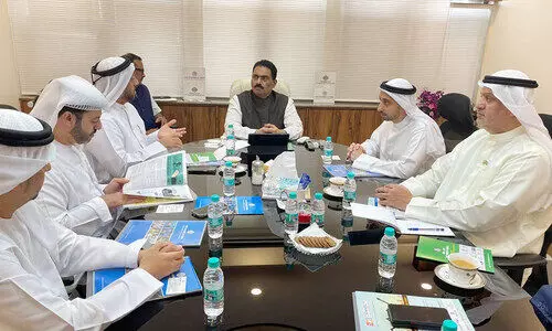 ഇന്ത്യയുമായി കൈകോർക്കാൻ ഷാർജ ചേംബർ സംഘം മുംബൈയിൽ ഇന്ത്യയുമായി കൈകോർക്കാൻ ഷാർജ ചേംബർ സംഘം മുംബൈയിൽ