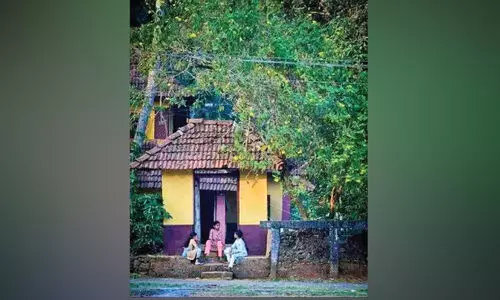 അ​ങ്ങ​നെ​യൊ​രു  അ​വ​ധി​ക്കാ​ല​വും ക​ഴി​ഞ്ഞു....