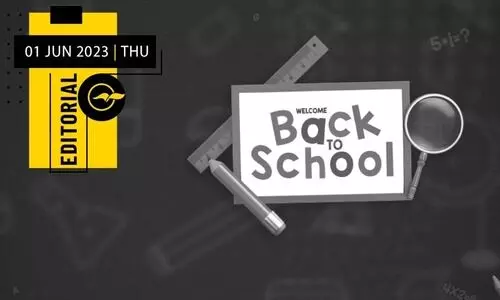 വി​ദ്യാ​ല​യമ​ണി വീ​ണ്ടും മു​ഴ​ങ്ങു​മ്പോ​ൾ