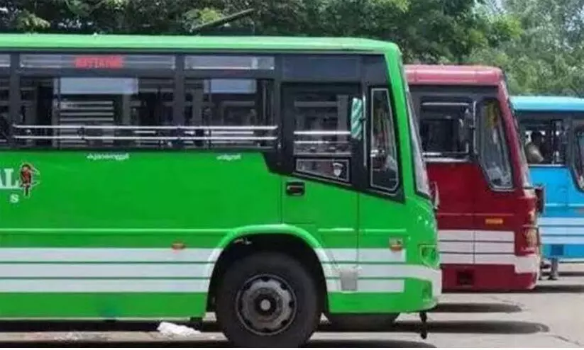 പെരിന്തൽമണ്ണ-പട്ടാമ്പി റൂട്ടിൽ വീണ്ടും സ്വകാര്യ ബസുകളുടെ മിന്നൽ പണിമുടക്ക്