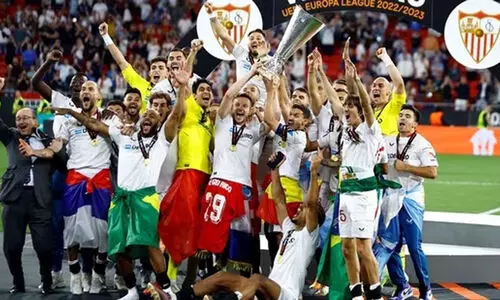 യൂറോപ്പ ലീഗിലെ രാജാക്കന്മാരായി സെവിയ്യ; ഏഴാം കിരീടം; റോമയെ വീഴ്ത്തിയത് പെനാൽറ്റി ഷൂട്ടൗട്ടിൽ