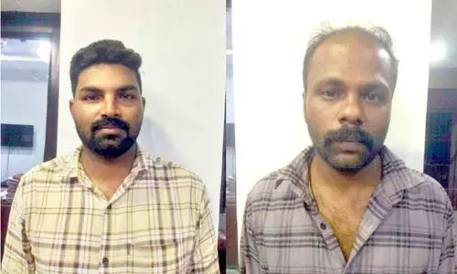 മുക്കുപണ്ടം പണയപ്പെടുത്തി തട്ടിപ്പ്; രണ്ടുപേർ അറസ്റ്റിൽ മുക്കുപണ്ടം പണയപ്പെടുത്തി തട്ടിപ്പ്; രണ്ടുപേർ അറസ്റ്റിൽ