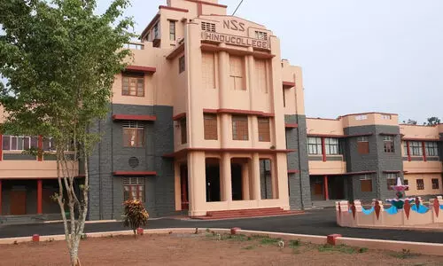 അധ്യാപകർക്ക് കർശന നിയന്ത്രണങ്ങളുമായി എൻ.എസ്.എസ്; പ്ര​ക്ഷോഭ മുന്നറിയിപ്പുമായി അധ്യാപക സംഘടന