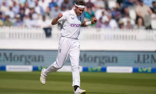 ലോഡ്സ് ടെസ്റ്റ്; ബ്രോഡിന് അഞ്ച് വിക്കറ്റ്, അയർലൻഡ് 172 റൺസിന് പുറത്ത്