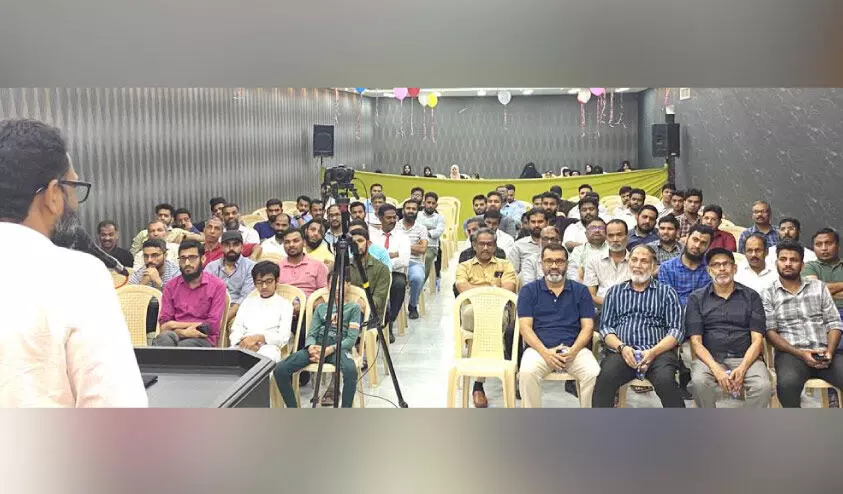 ‘പ്ര​വാ​സ​വും കു​ടും​ബ​വും’ പ്ര​ഭാ​ഷ​ണം