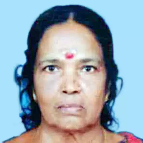 സ​രോ​ജി​നി അ​മ്മ