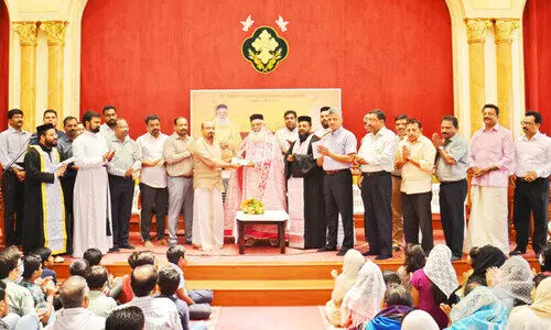 ഫാദര്‍ പോള്‍ മാത്യുവിന് യാത്രയയപ്പ് നല്‍കി