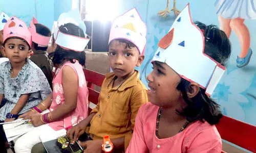 കളിയും ചിരിയും കരച്ചിലുമായി