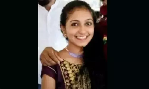 നഴ്സിങ് വിദ്യാർത്ഥിനി കുഴഞ്ഞുവീണ് മരിച്ചു