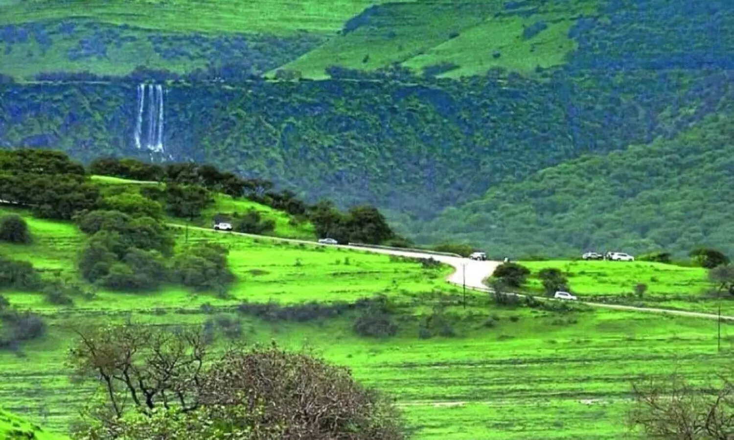 ഖ​രീ​ഫ്​ സീ​സ​ൺ; സ​ഞ്ചാ​രി​ക​ൾ​ക്കാ​യി 6000 ഹോ​ട്ട​ൽ മു​റി​ക​ൾ